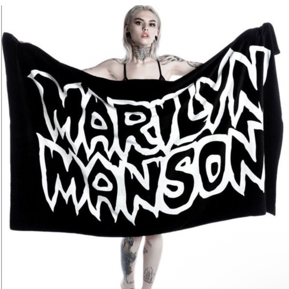 ISO IN SEARCH OF Marilyn Manson Killstar Beach Towel